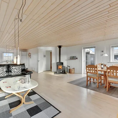 Semesterbostad Hvide Sande 24 Bjerregård