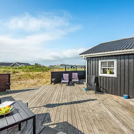 Hvide Sande 24 Semesterbostad *