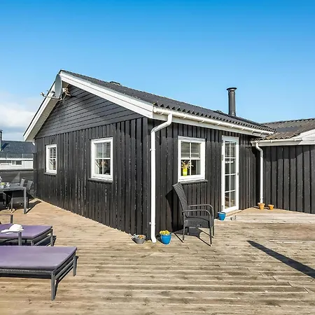 Hvide Sande 24 Semesterbostad